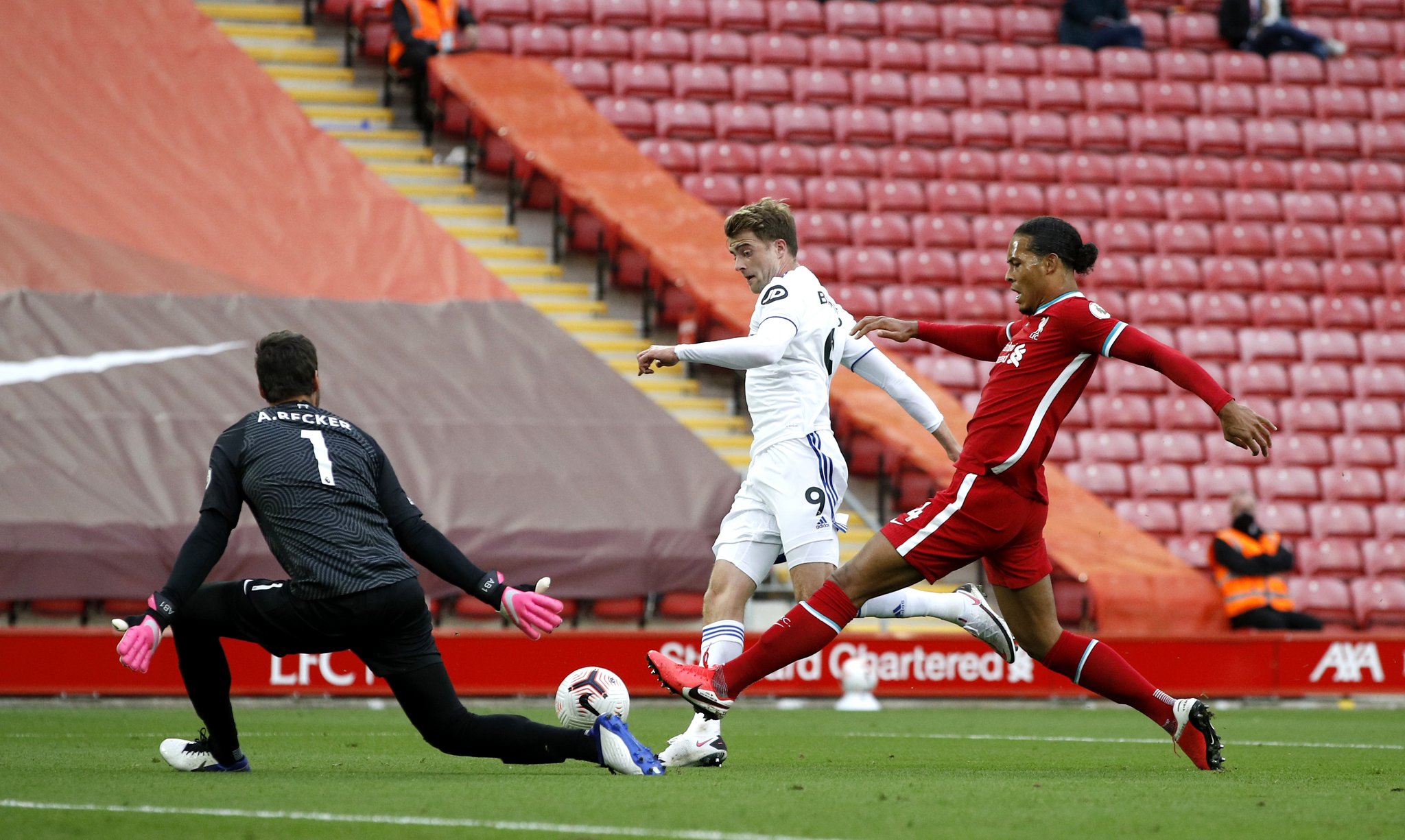 中新体坛引 中新体坛引